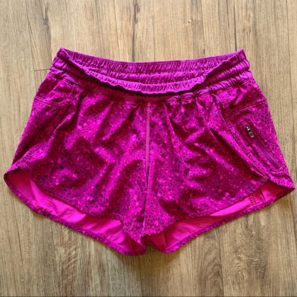 Lululemon Hotty Hot Shorts